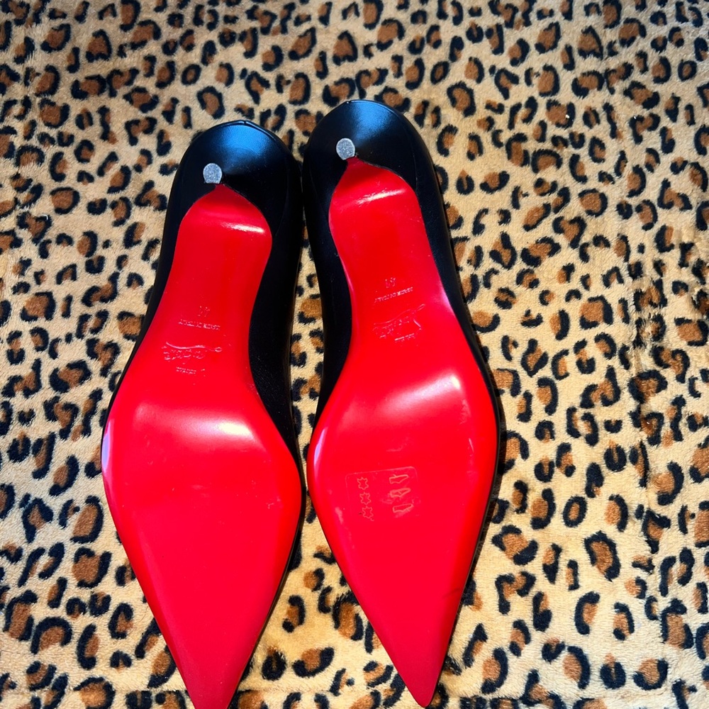 Christian Louboutin Women's Decollete 554 Pumps Leather - Picture 2 of 5